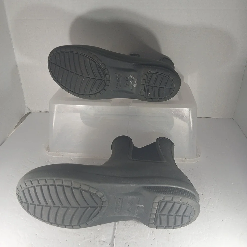 Crocs Freesail Chelsea Rain Boots 8 Black Waterproof Matte Gorpcore Utility
